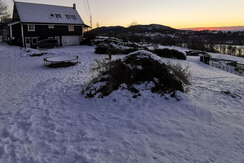 Topfloor Apartment Separate Entranc Nice View Stord Fitjar Exterior foto